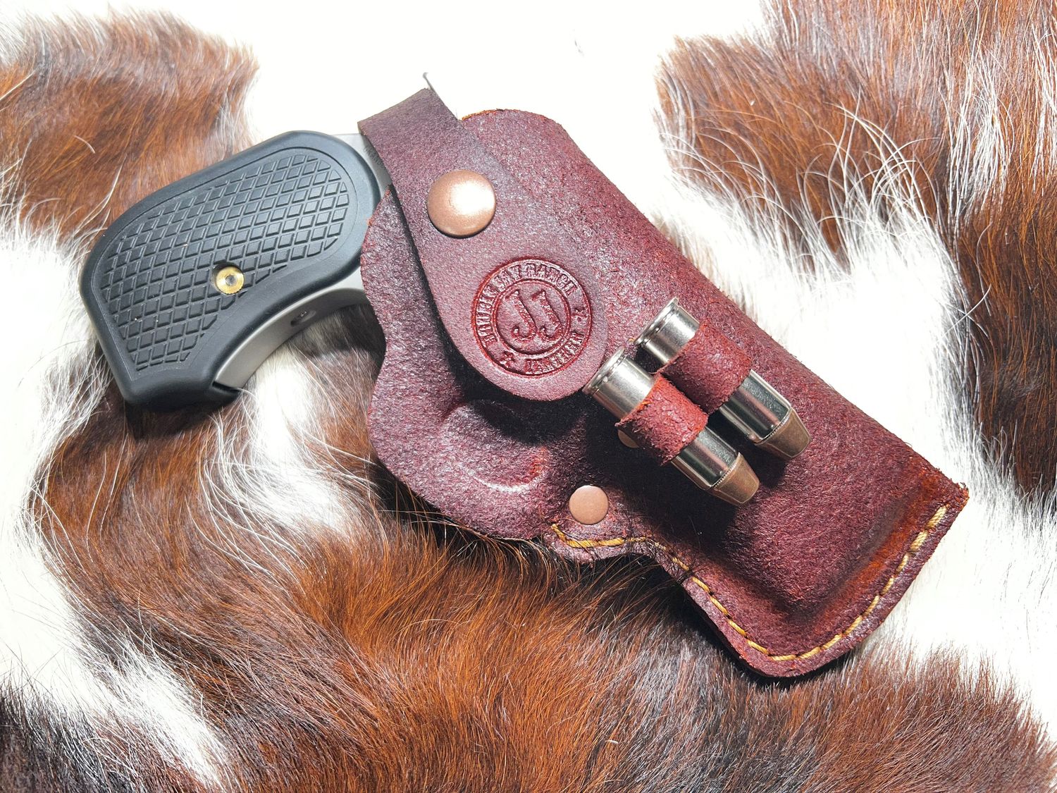 Rough Out Ammo Loop Holster VERTICAL