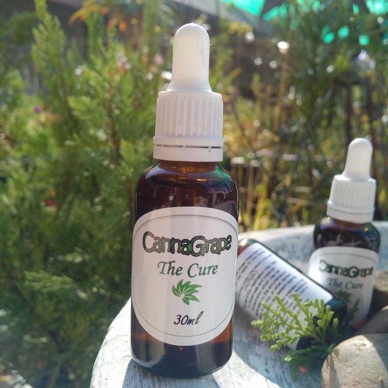 CannaGrape &quot;THC and CBD&quot; Infused Oil - (Grape Seed Oil - 30ml)