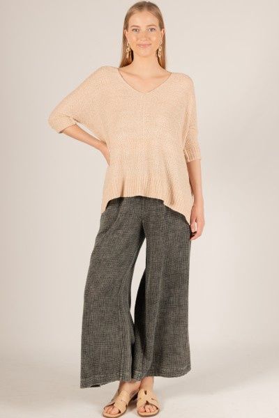 3/4 Sleeve V-Neck Sweater Knit Top