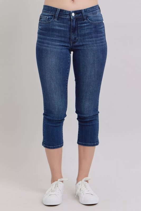 Judy Blue Mid Rise Dark Wash Side Slit Capri Denim Jeans 72120
