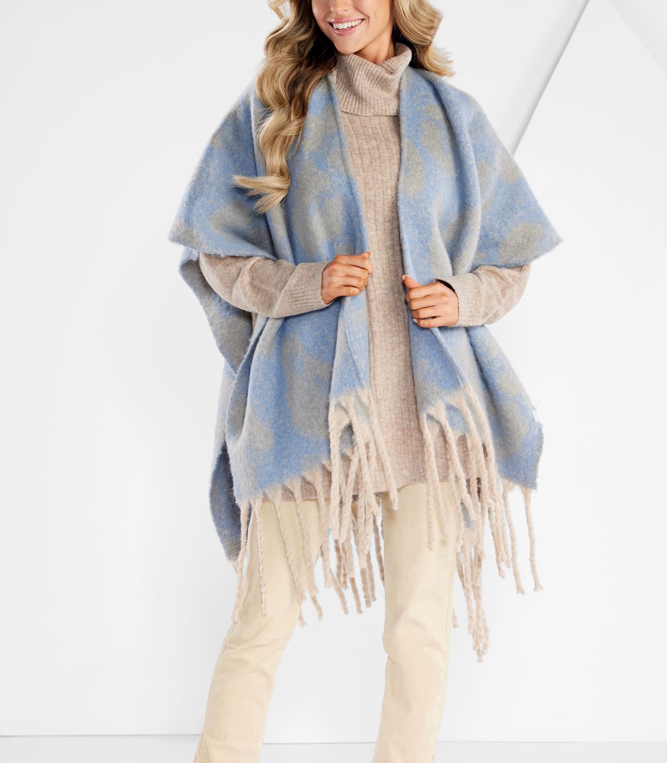Oversized Leopard Poncho, Colour: Blue