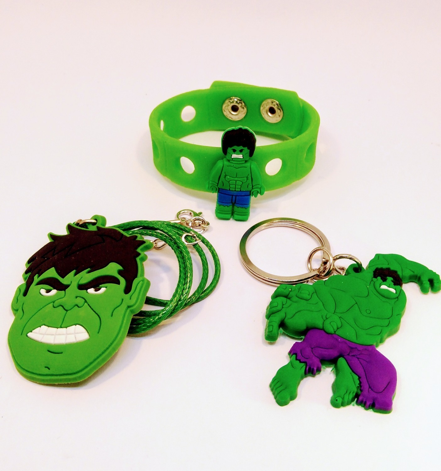 10 Gadget Mix Hulk regalini fine festa tema compleanno