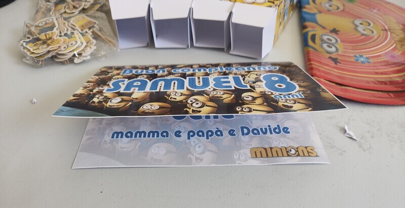 Biglietto augurio personalizzato per festa a tema