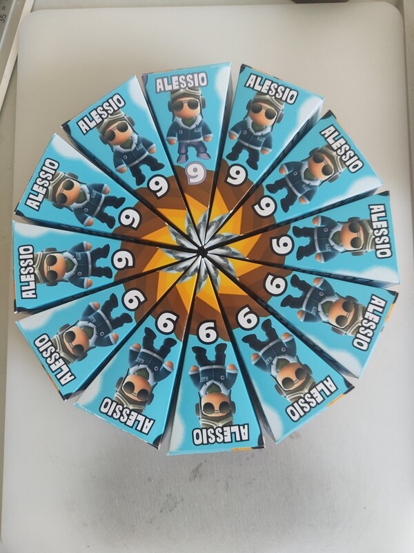 Scatoline Stumble Guys personalizza porta confetti regalini