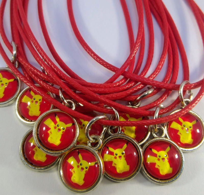 Collane a tema ciondolo cabochon pokemon