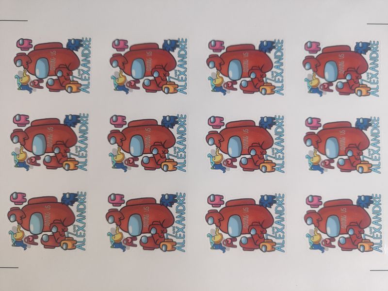 adesivi sagomati personalizzati among us decorazioni compleanno bicchieri scatoline