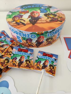 Torta finta polistirolo lecca lecca Brawl Stars personalizza