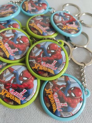 portachiavi zaino spiderman personalizza regalini fine festa