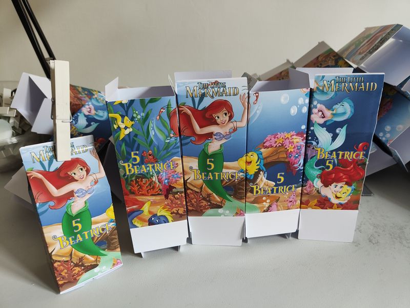 scatoline personalizza porta confetti regalini fine festa compleanno ariel la sirenetta