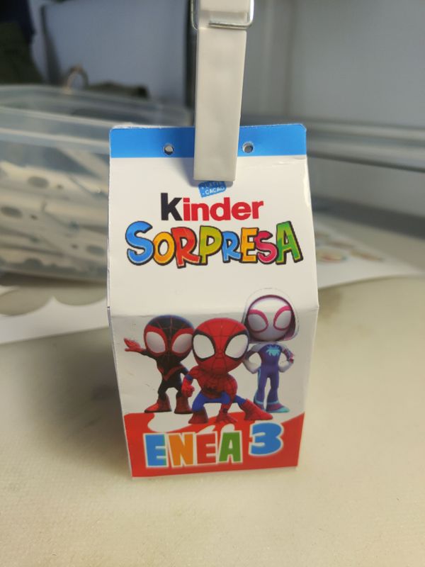 Scatolina Spidey personalizza porta Ovetto Kinder sorpresa