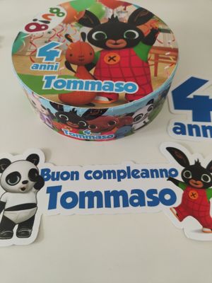 Torta finta base polistirolo lecca lecca chupa chups scenografica Bing