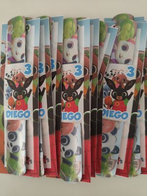 bracciali e braccialetti slap personalizzati bing con cartoncino segnaposto regalini fine festa