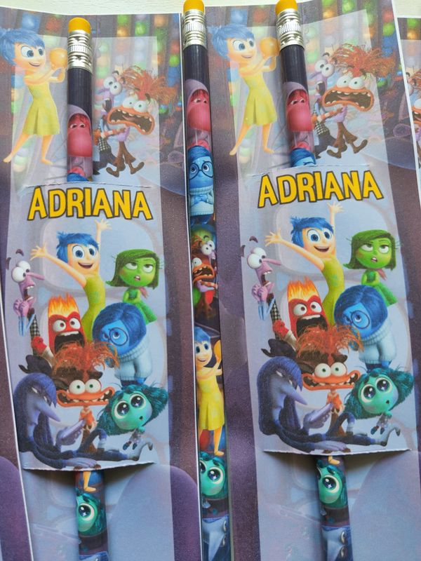 10 Matite segnaposto Inside Out personalizza regali fine festa