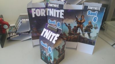 scatolina latte fortnite 1/2 mezzo happy meal personalizzata porta confetti regalini fine festa com…