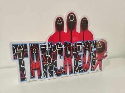 sagoma scritta nome polistirolo a tema squid game personalizza allestimento centro tavola festa compleanno