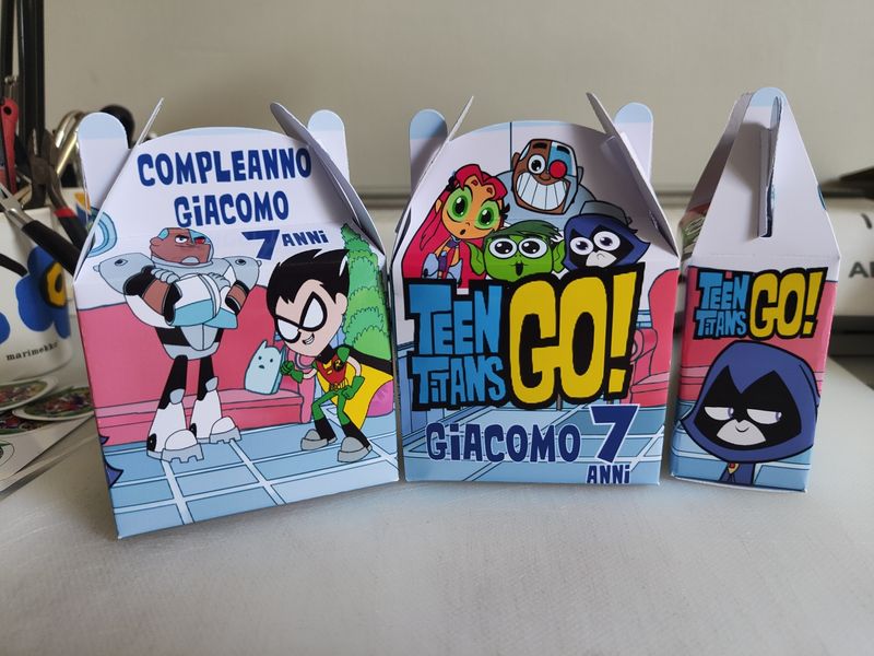 1 Scatolina Teen Titans Go personalizza porta regalini confetti fine festa