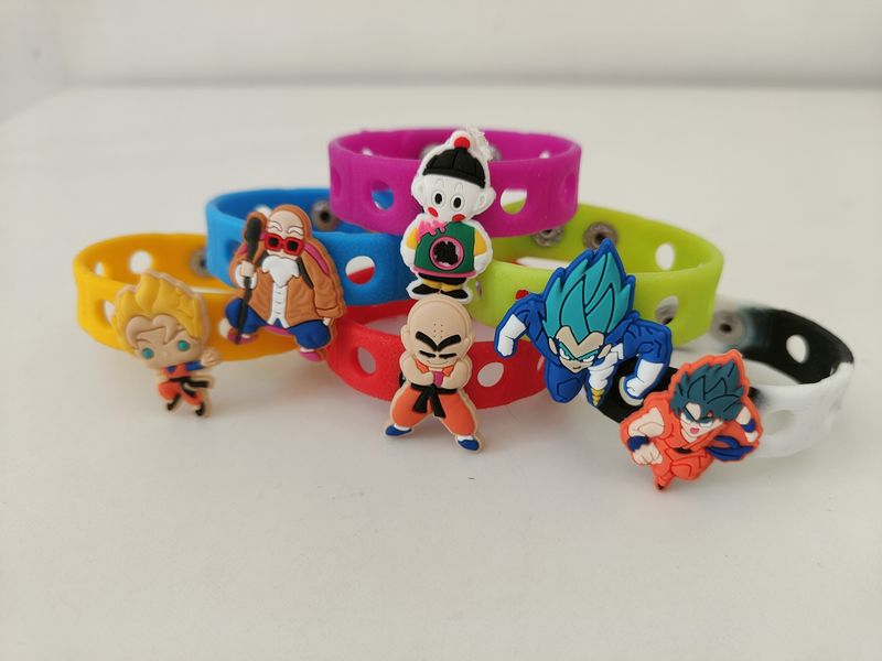 10 Bracciali in gomma personaggi 2D Dragon Ball regali fine festa