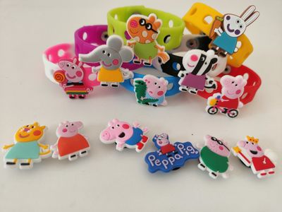 10 Bracciali in gomma personaggi 2D Peppa Pig regali fine festa