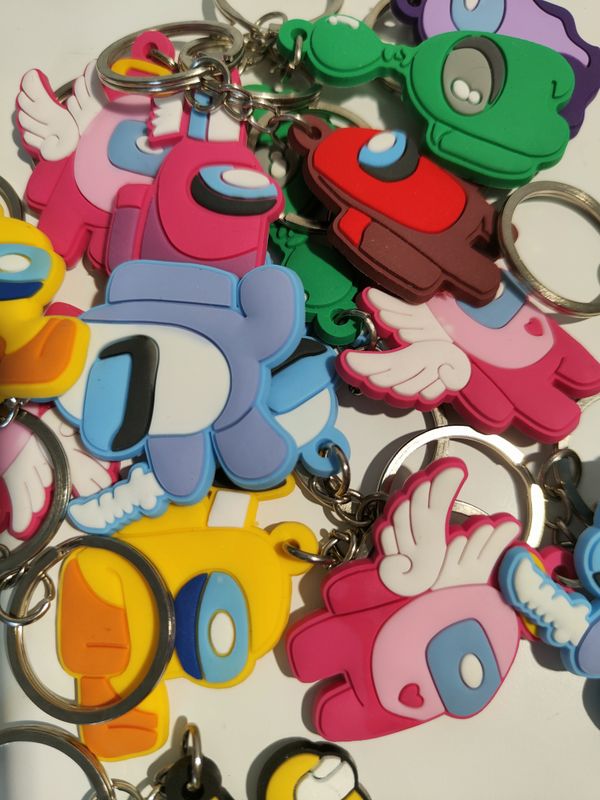 10 portachiavi zaino scuola among us in PVC regalini fine festa