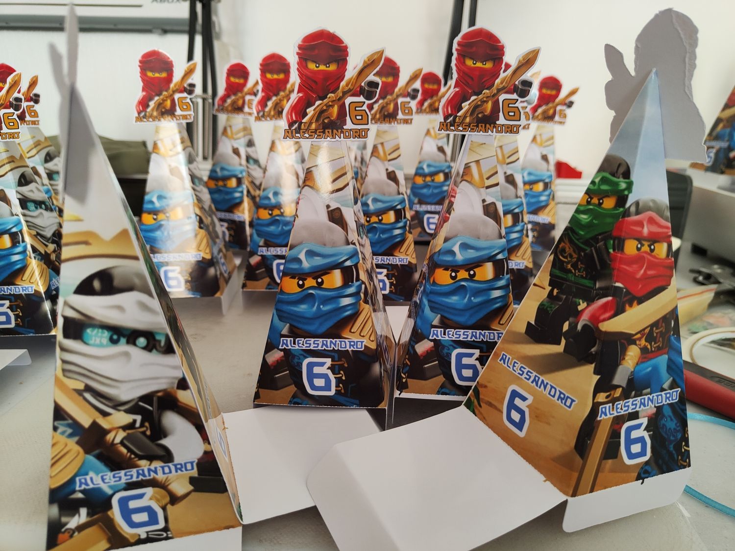 Scatolina piramide Ninjago personalizza porta regalo confetti
