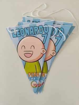 Festone Pera Toons personalizza bandierine triangolari compleanno