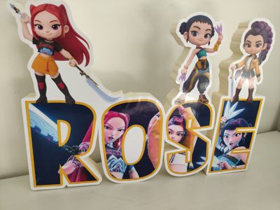 Sagoma scritta nome polistirolo a tema k pop personalizzata