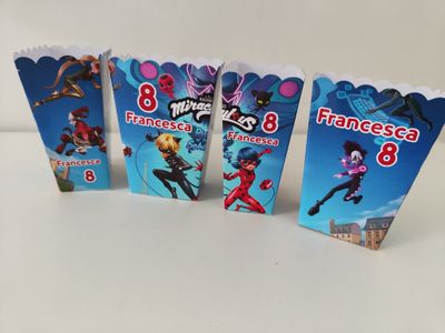 1 scatolina Popcorn Miraculous personalizza allestimento tavolo festa 1 scatolina Popcorn Miraculous personalizza allestimento tavolo festa