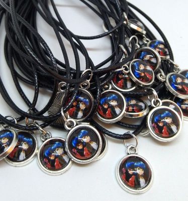 20 Collanine ciondolo cabochon Miraculous personalizzabili regalini festa 20 Collanine ciondolo cabochon Miraculous personalizzabili regalini festa