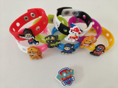 10 Bracciali in gomma personaggi 2D Paw Patrol regali fine festa
