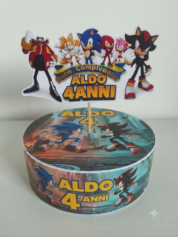 Torta finta Chupa Chups Sonic polistirolo scenografica personalizzata