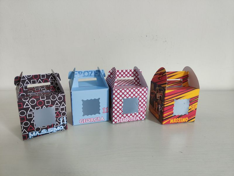 1 Scatolina Quadrata personalizza porta regalini confetti fine festa