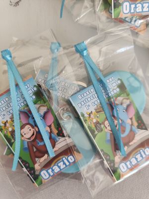 Collane ciondolo personalizzabile regalini fine festa a tema scimmietta curioso george confezione r…