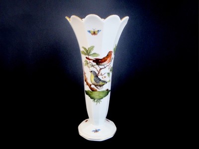 Herend Rothschild Bird Trumpet Vase Hand Painted Hungarian Porcelain Curio