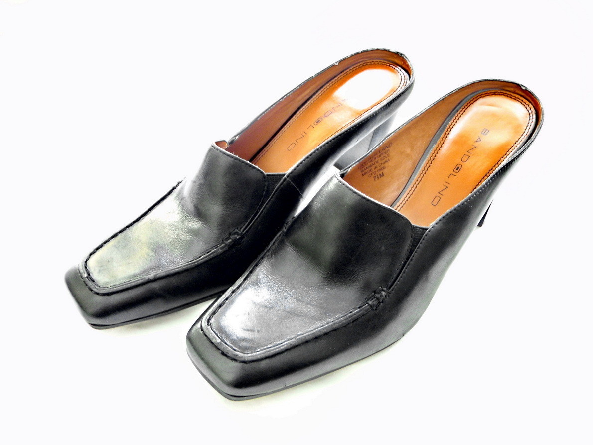 Bandolino Black Leather Slip On Mules, Shoes, Size 7.5 M US