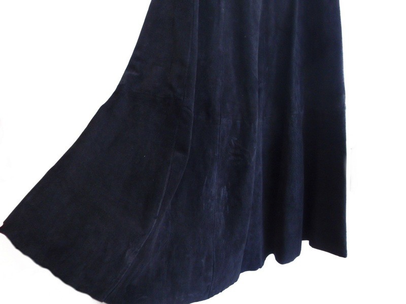 Fantastic Full Length Flare Suede Skit 