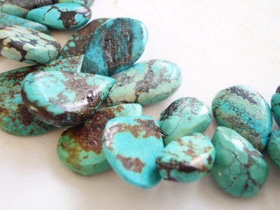 Vintage Native American Natural Turquoise Nugget Necklace Ethnic Jewelry
