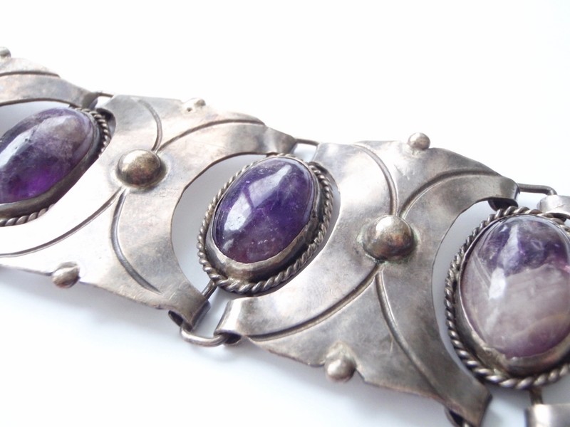Vintage Taxco Mexico 980 Sterling Cabochon Amethyst Bracelet