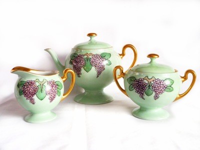 Hand Painted Limoges 1936 13 Piece Tea Set 