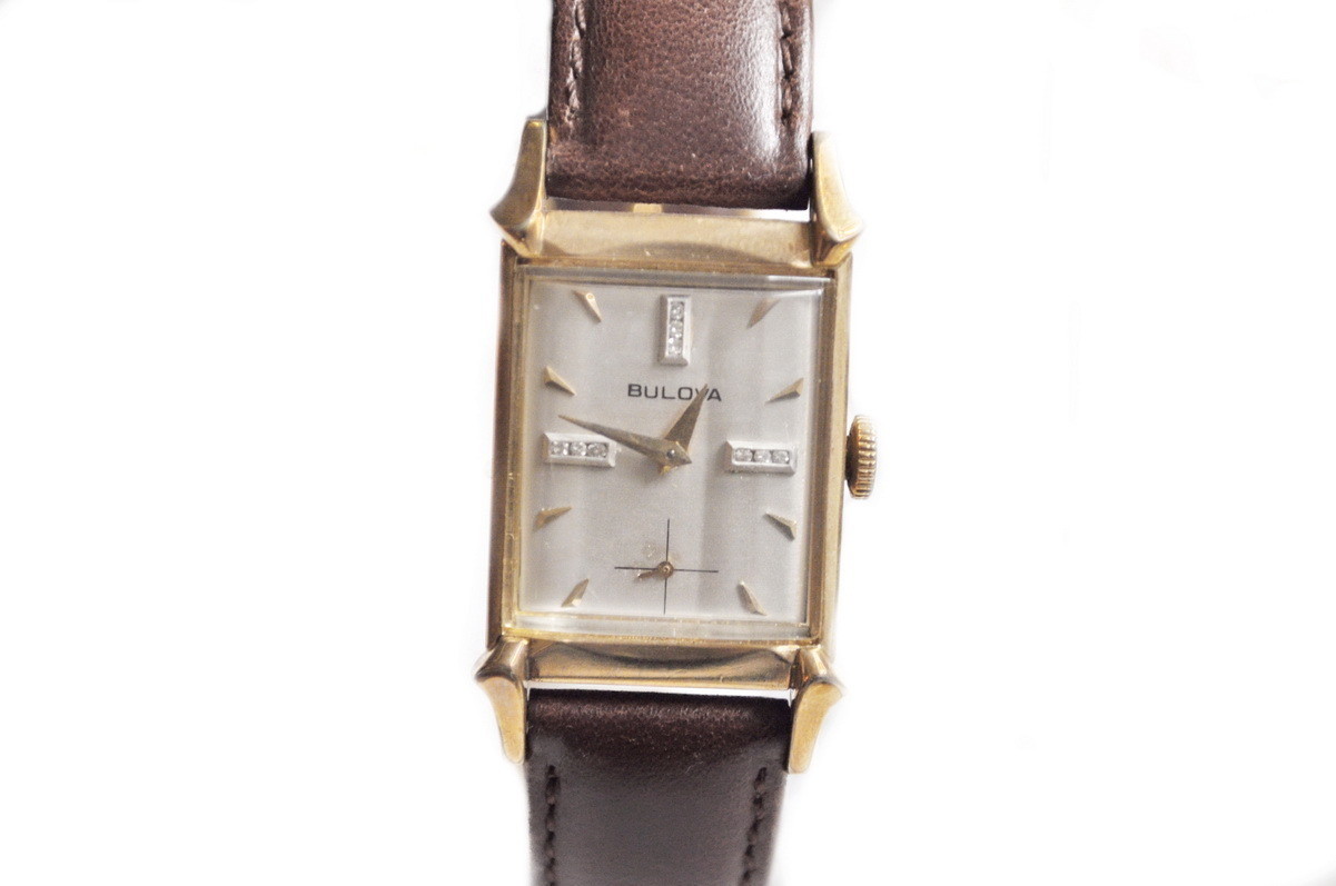 1954 Diamond Dial Bulova Watch Silver Dial Flared Lugs