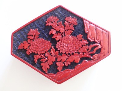 Cinnabar Jewelry Casket Trinket Box Red Black Lacquer Lotus Chrysanthemum