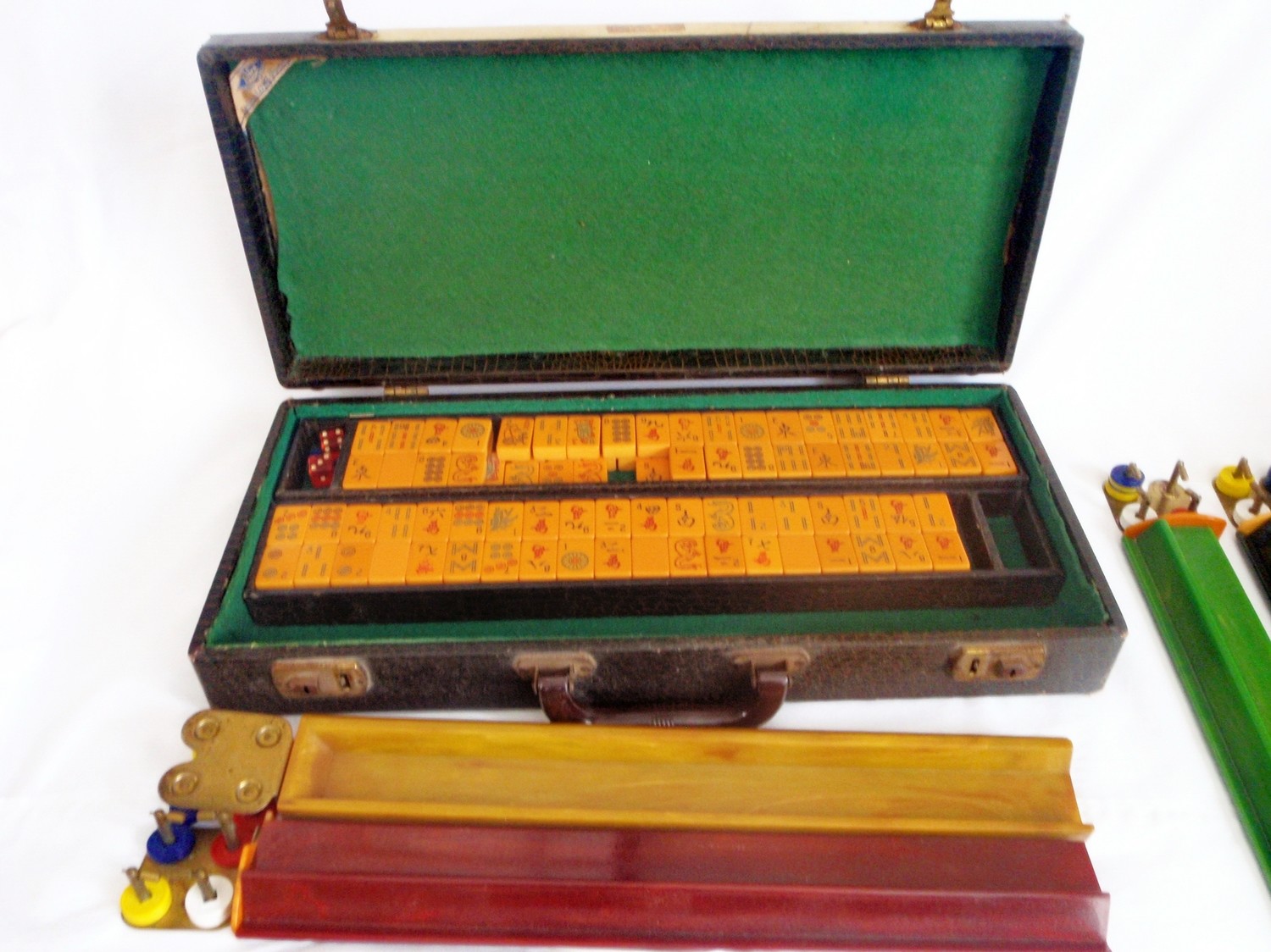 1930s Bakelite Mah Jong Game Boxed 5 Multi Color Bakelite Racks