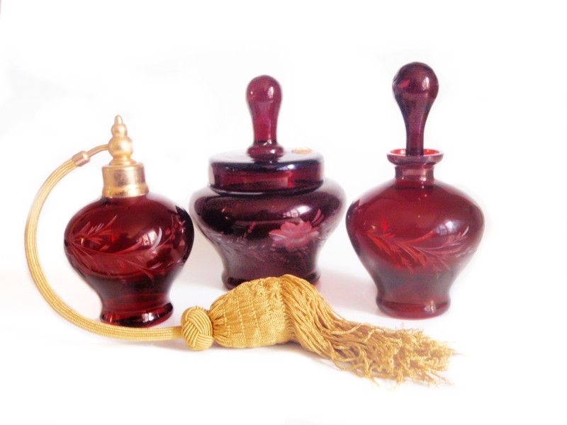1930s Czech Bohemian Ruby Hand Blown Glass 3pc Vanity Dresser