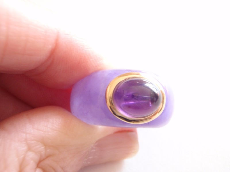 Lilac Jade and Amethyst Cabochon Ring 14k Gold Band