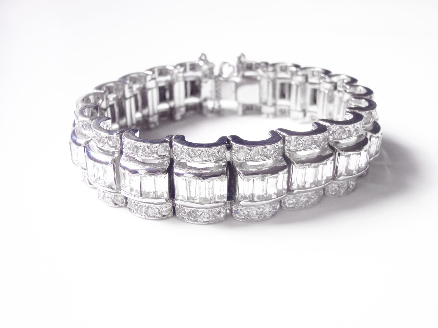 Art Deco Rhinestone Hinged Cuff Bangle Bracelet