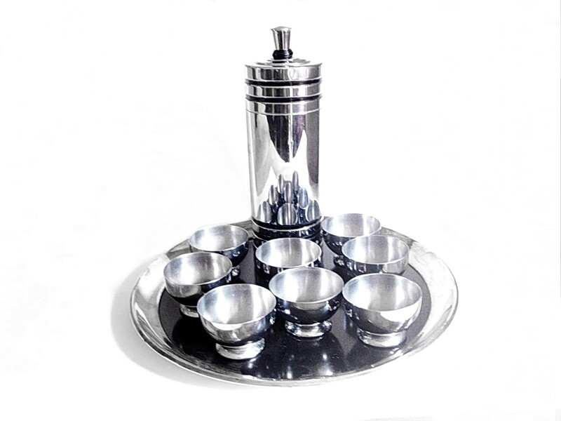 1930s Chase Gaiety Cocktail Shaker 8 Glasses Gorham Tray