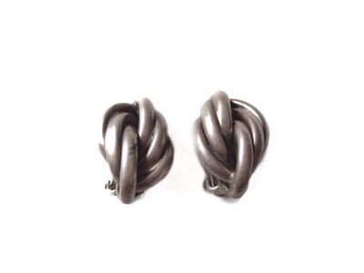 Jondell Taxco Mexico Silver Twisted Knots Clip On Earrings