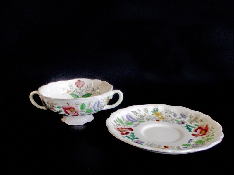 Royal Doulton Stratford Double Handle Soup Cups