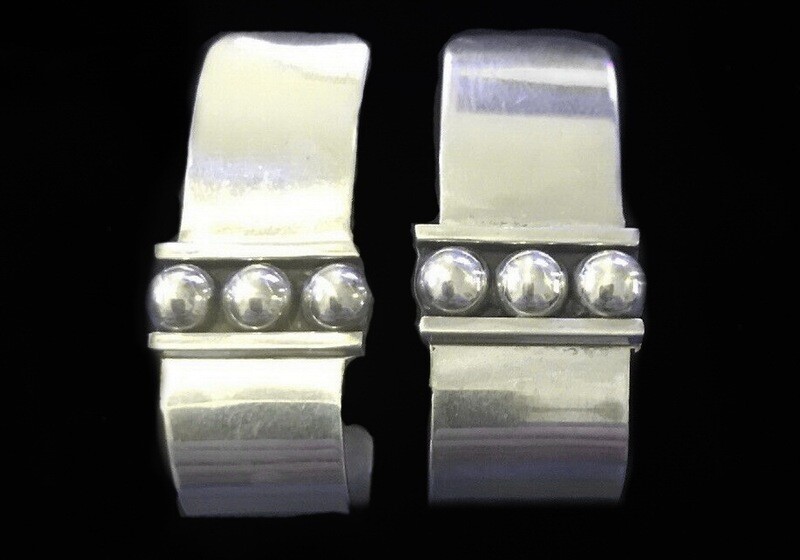 Brenda Schoenfeld Taxco Mexico Silver Clip On Earrings