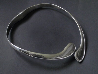 MCM Taxco Silver Hinged Collar Necklace