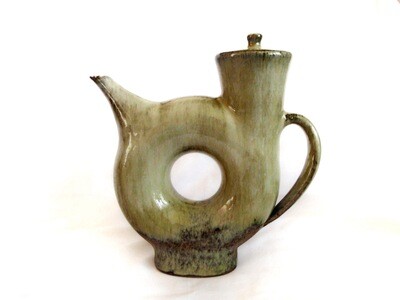 
Amazing Japanese Sake and Tea Set 